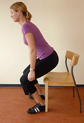 functioneel-bewegen-opstaan-met-gestabiliseerd-bekken-2